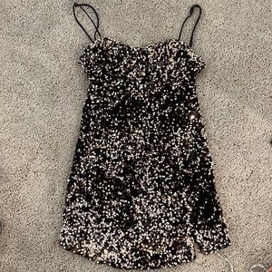 Selfie Leslie mini dress